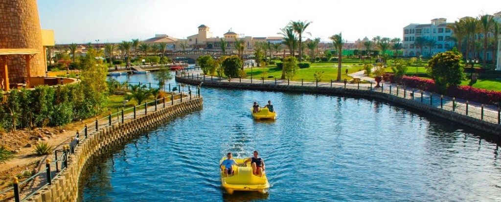 Lagoon_2_1697.jpg Lagoon_2_1697.jpg