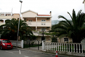Villa Anna B&B