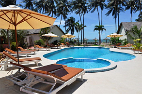 Sun & Sand Beach Hotel